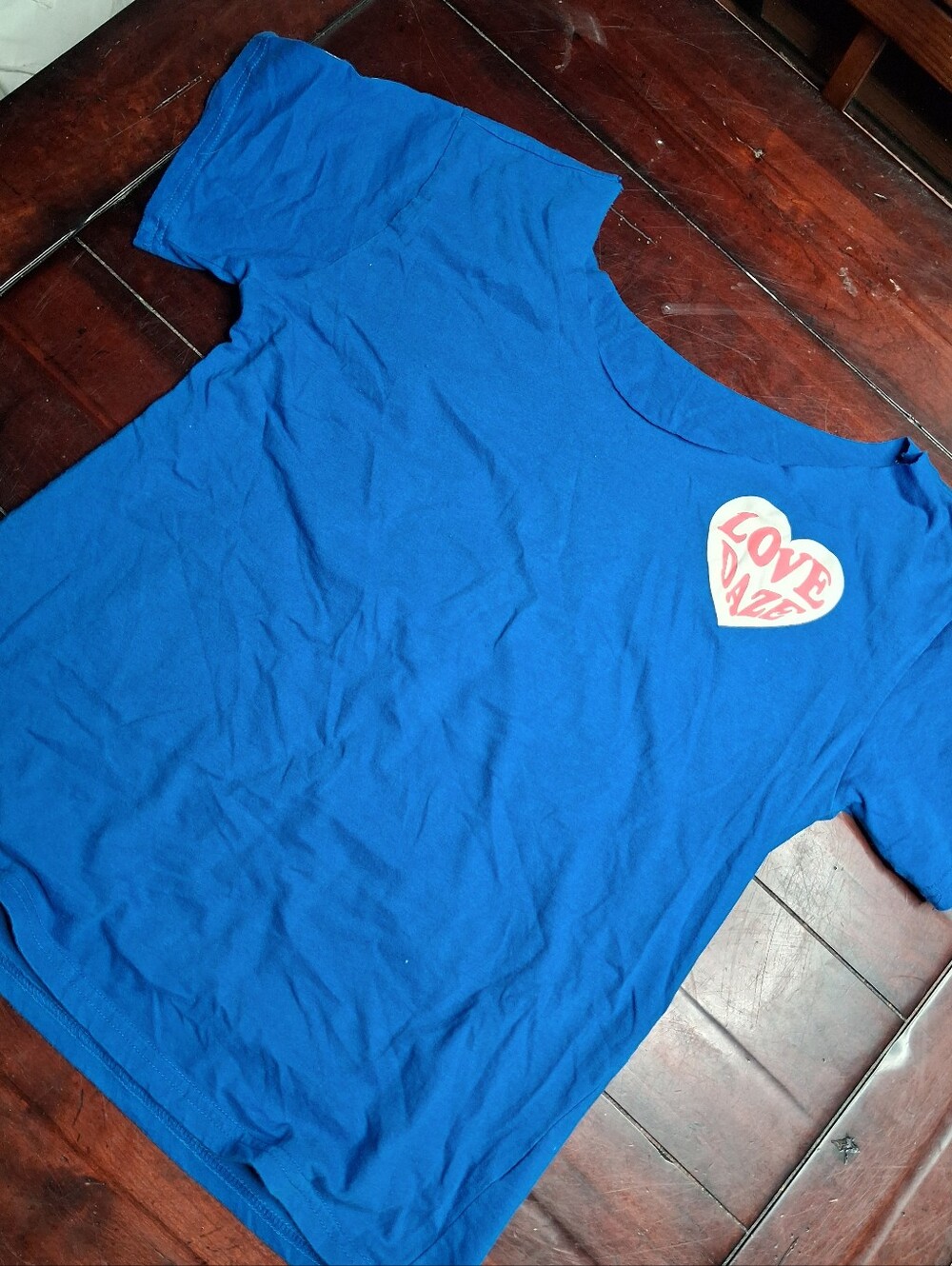 American Eagle Outfitters Royal Blue Tee with Heart 'Love Daze' Graphic